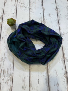 Hidden Pocket Infinity Scarf- Plaid